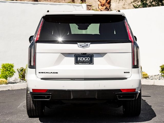 Used 2022 Crystal White Tricoat Cadillac Sport image 8