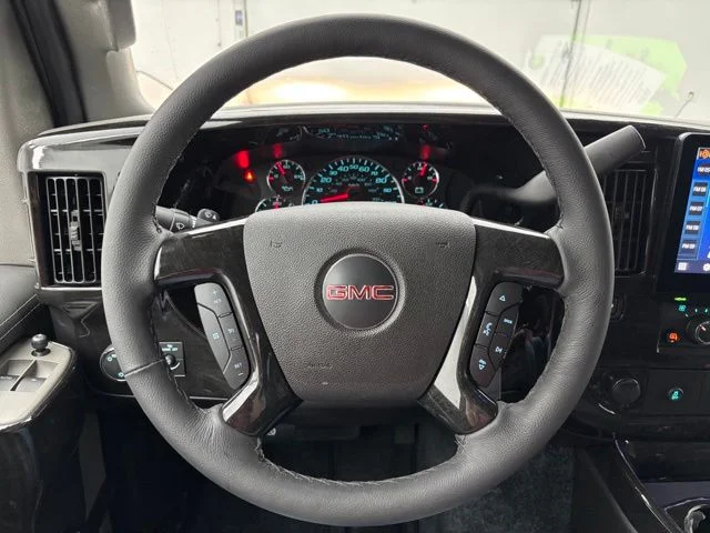 New 2026 Gray GMC Explorer Limited SE image 31