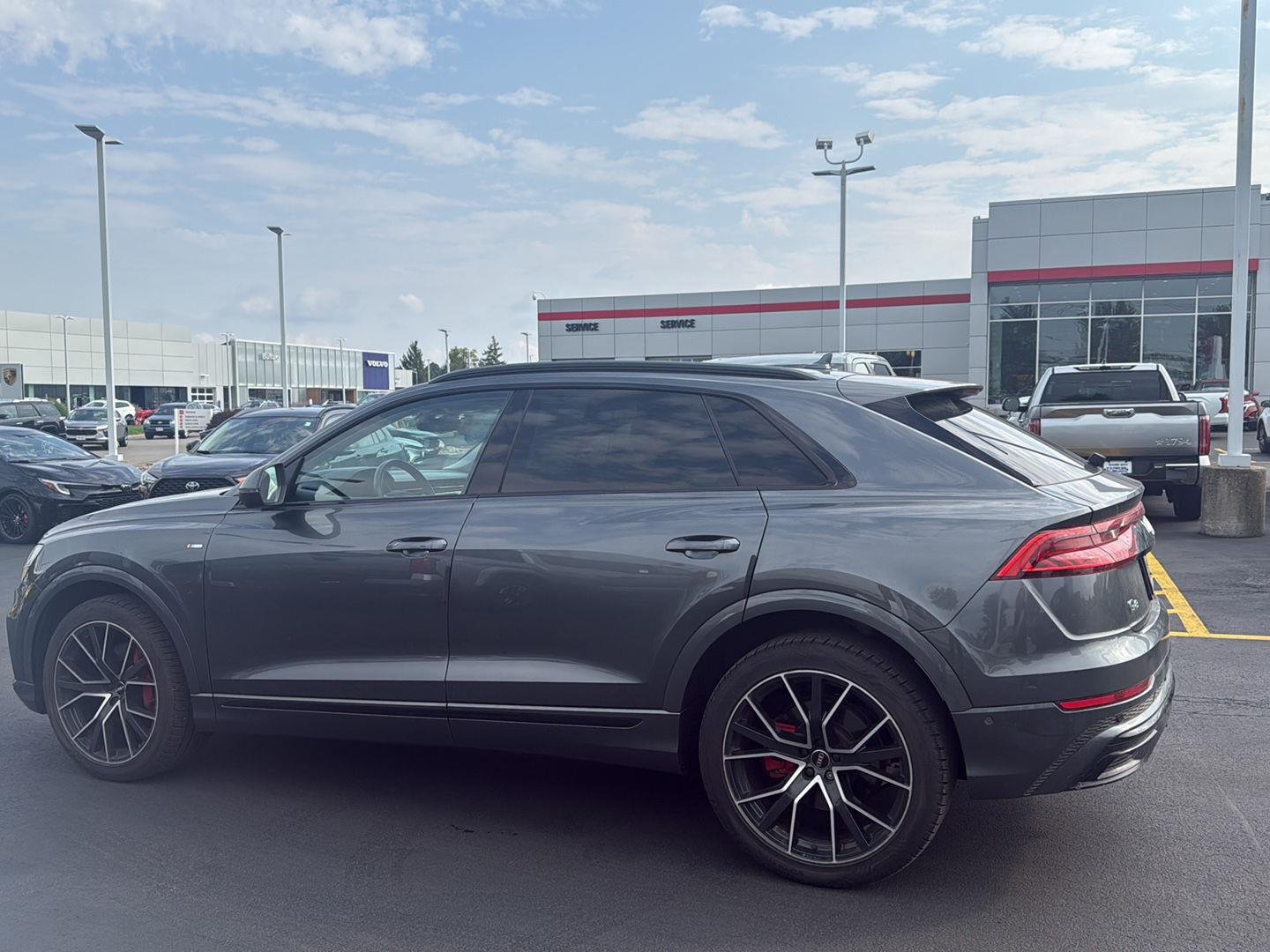 Used 2019 Daytona Gray Pearl Effect Audi Prestige image 8
