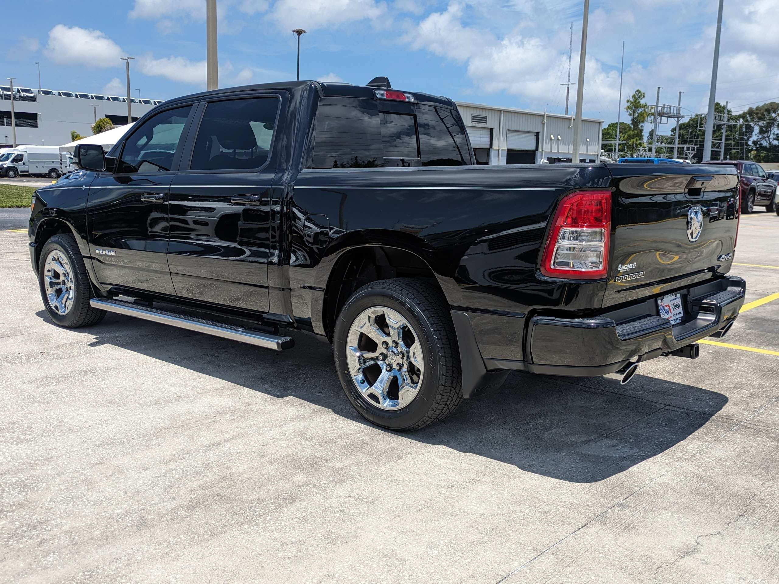 Certified Used 2022 Black Ram Big Horn/Lone Star image 7