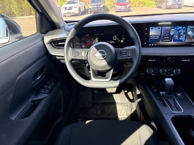 Used 2026 White Nissan S image 14