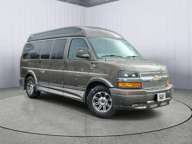 2020 Chevrolet Express 2500 Work Van HD's photo