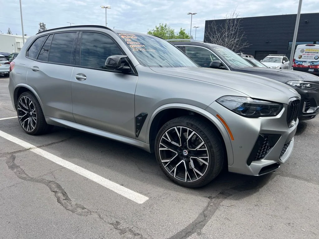 2023 BMW X5 M -'s photo