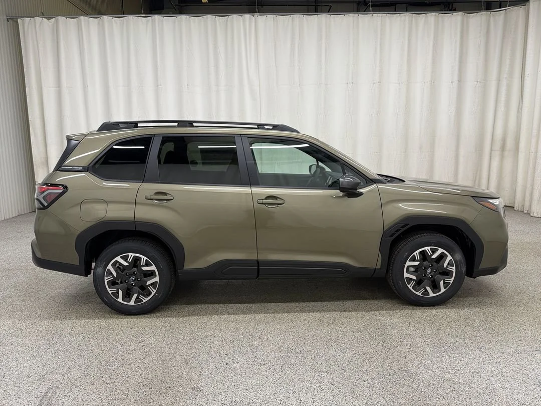 New 2026 Autumn Green Metallic Subaru Premium image 5