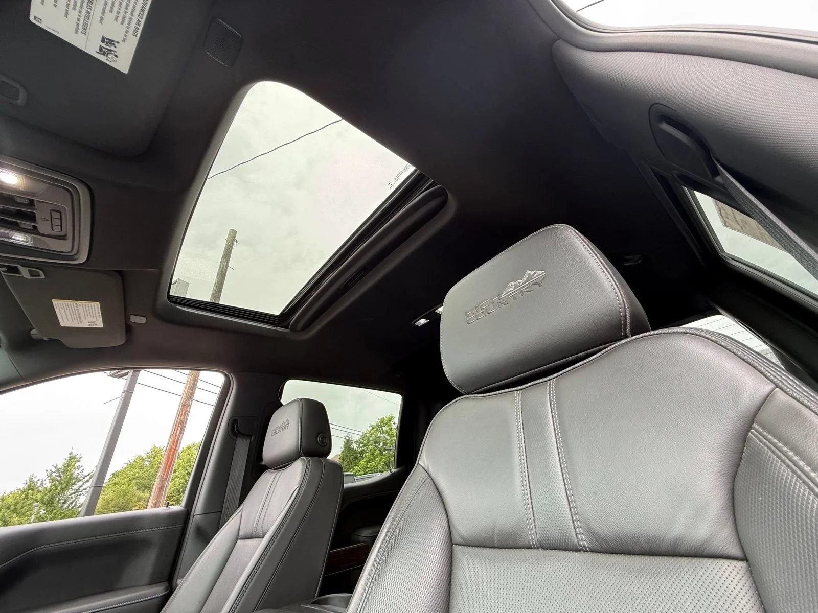 2020 Chevrolet Silverado 1500 High Country - Photo 19