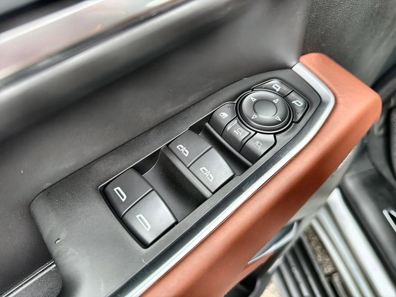 New 2026 Sterling Metallic GMC Denali Ultimate image 19