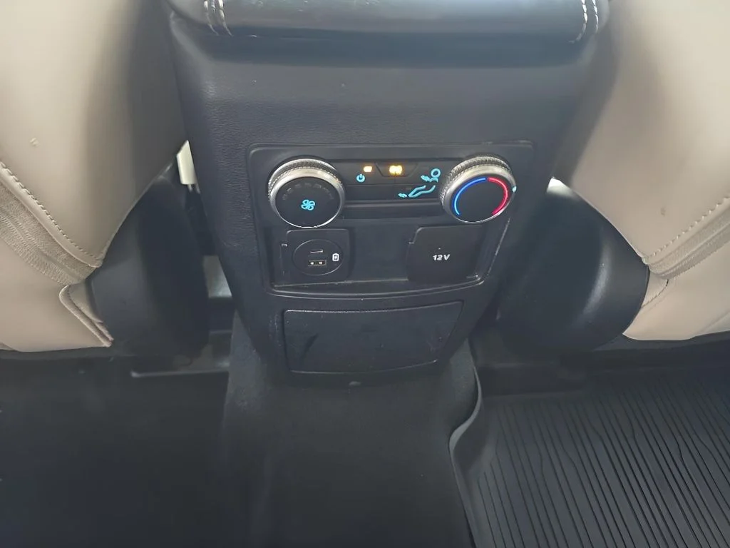 Used 2022 Stone Blue Metallic Ford XLT image 29