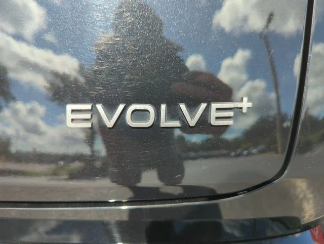Used 2024 Black Nissan EVOLVE+ image 22