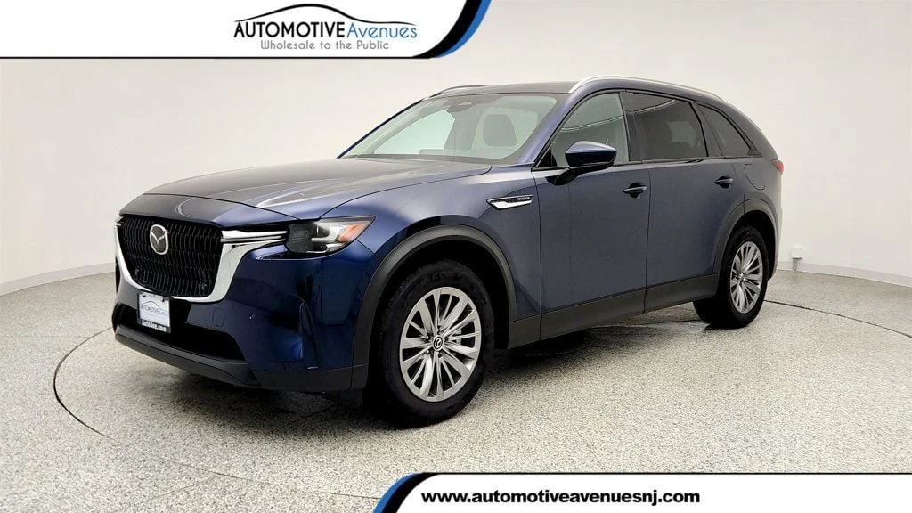 2025 Mazda CX-90 PHEV Preferred Package's photo