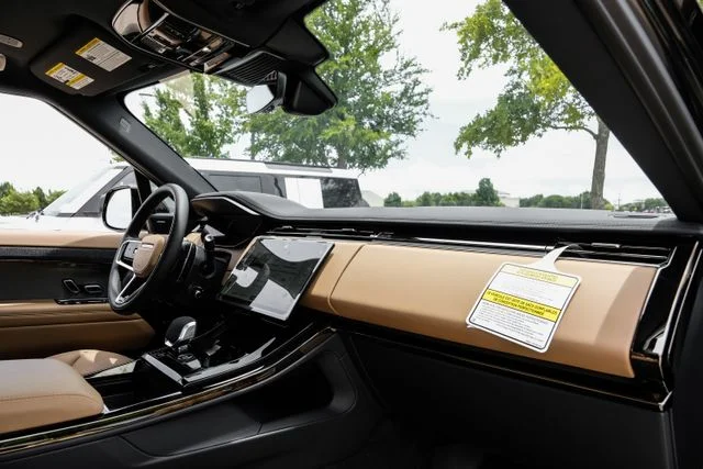New 2026 Black Land Rover SE image 15