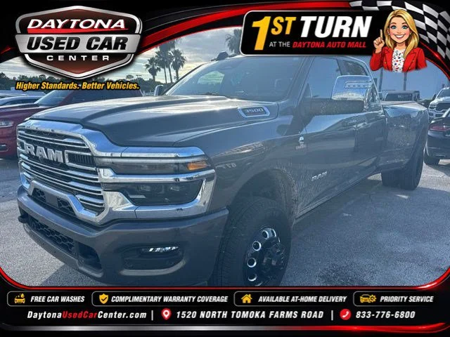 Used 2025 Crystal Metallic Ram Laramie image 1