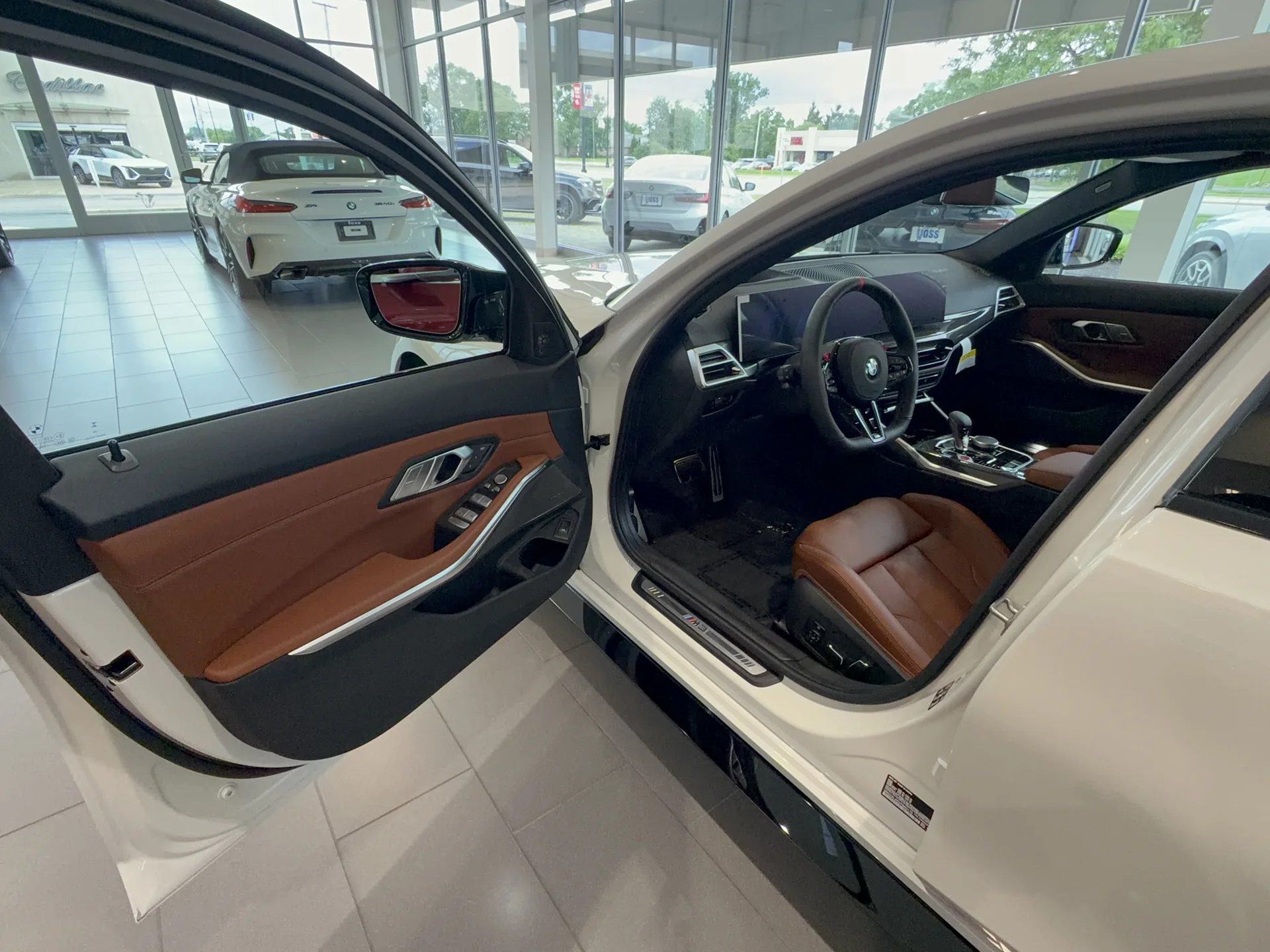 New 2027 Alpine White BMW Competition xDrive image 6