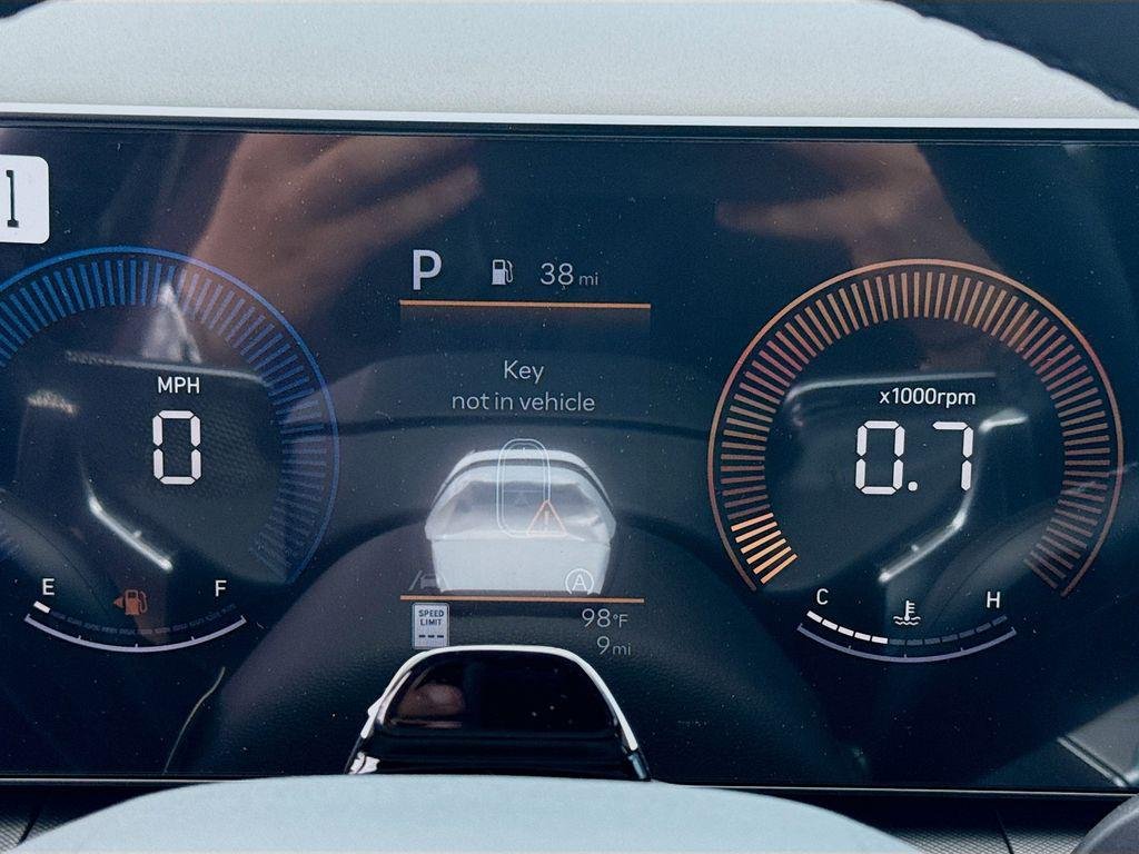 New 2026 Ecotronic Gray Hyundai SEL FWD image 9