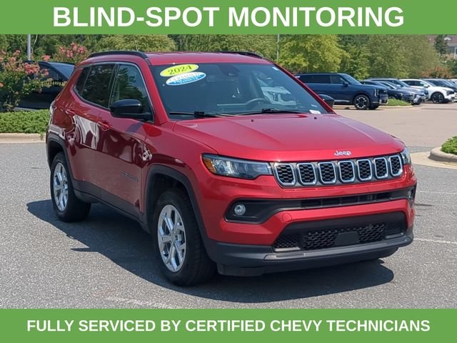 Used 2024 Red Jeep Latitude image 3