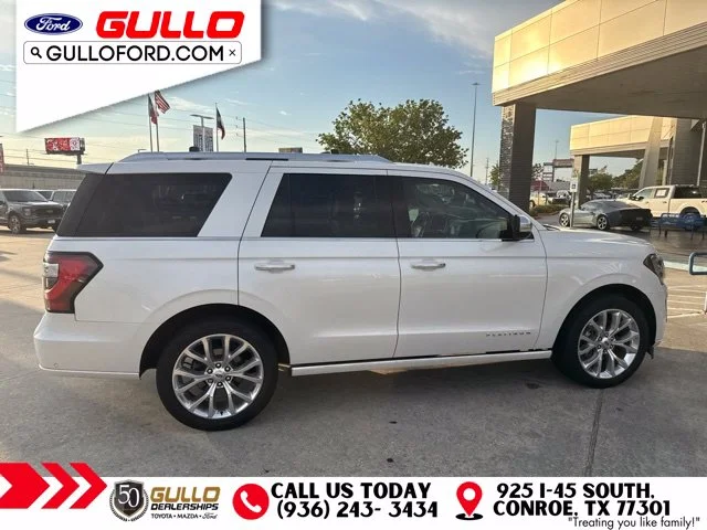 Used 2018 White Platinum Tri-Coat Metallic Ford Platinum image 3