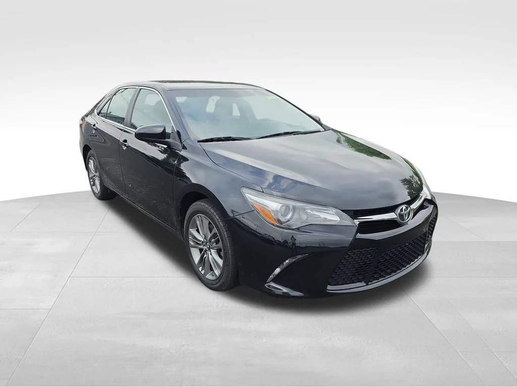 Used 2017 Black Toyota SE image 2