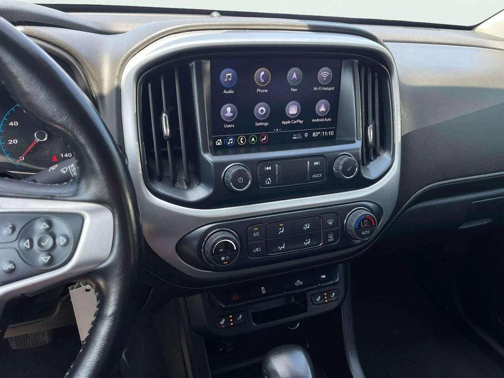 Used 2022 Summit White GMC Elevation image 9