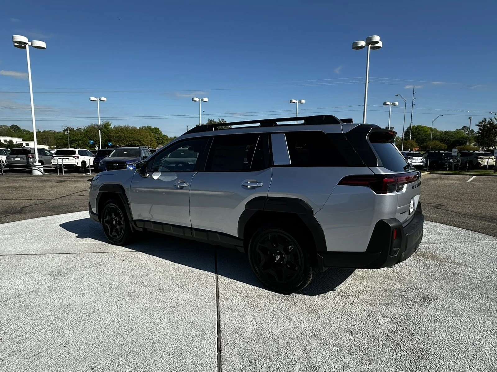 New 2026 ICE SILVER METALLIC Subaru Limited image 5