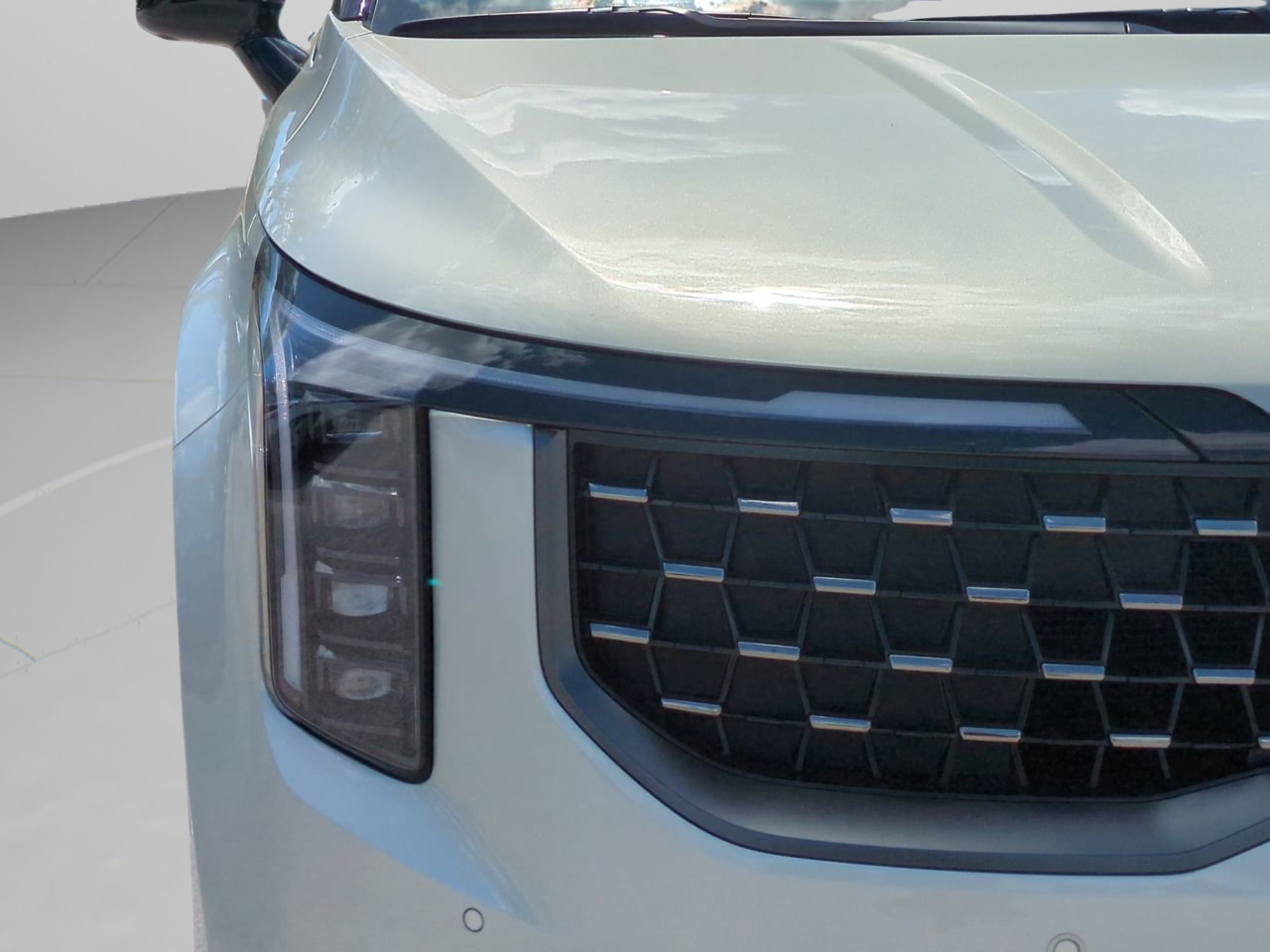 New 2026 Ivory Silver Kia SX Prestige image 12