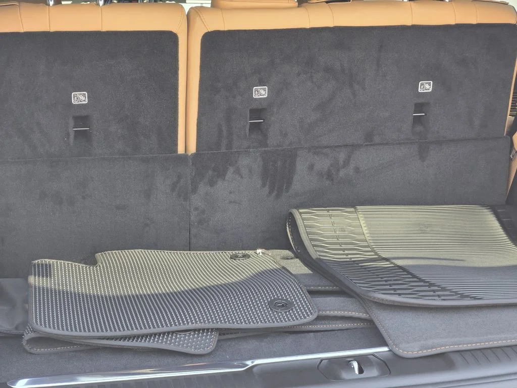 New 2026 Bright White Clearcoat Jeep Summit Reserve image 21