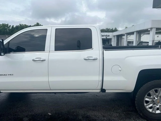 Used 2016 White Chevrolet LTZ image 8