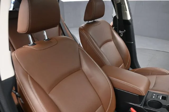 Used 2019 Crystal Black Silica Subaru 2.5i image 33