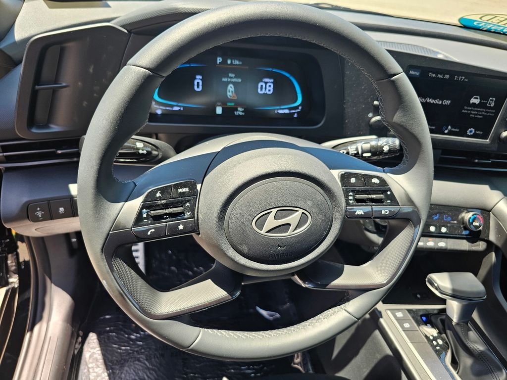 Certified Used 2026 Black Hyundai SEL Sport image 27
