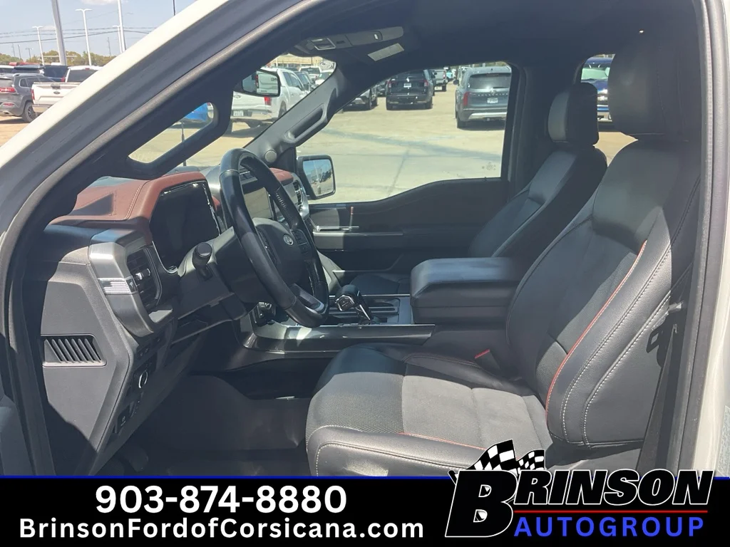 Used 2023 Avalanche Ford LARIAT image 25