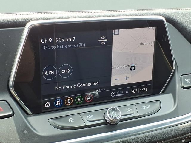 Used 2022 IRON GRAY METALLIC Chevrolet Premier image 5