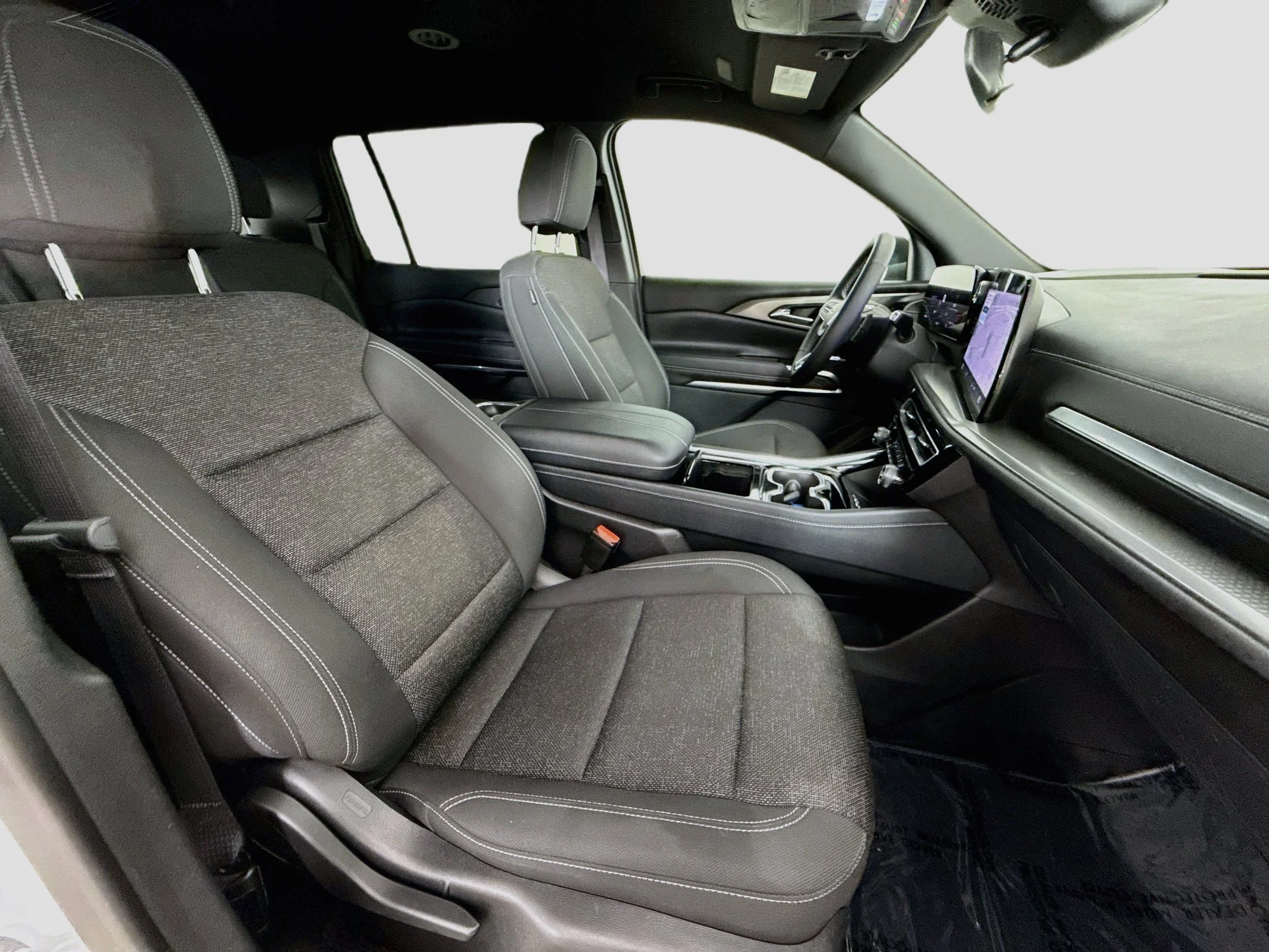 Used 2024 Summit White Chevrolet LT image 30