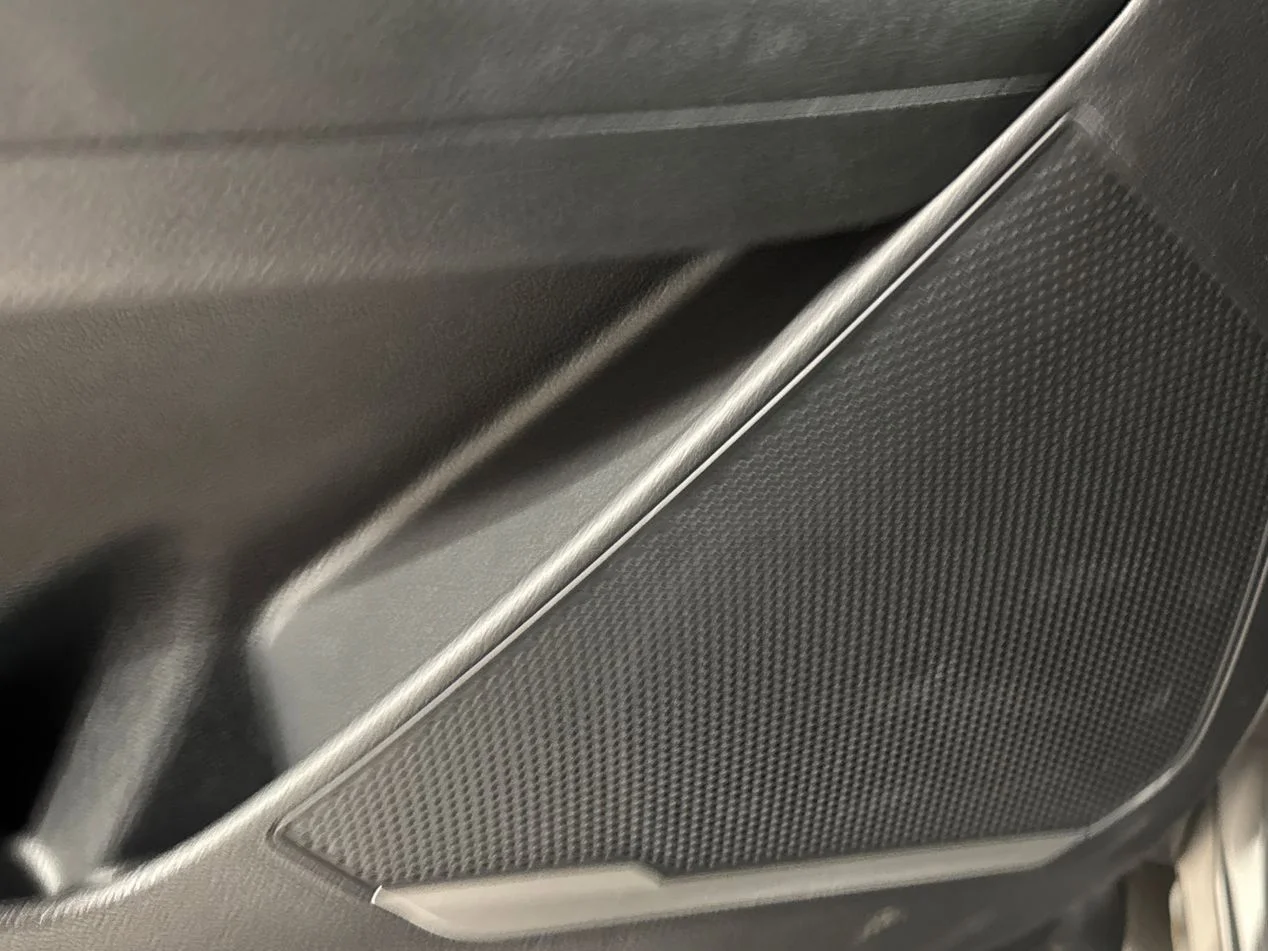 New 2026 Steel Gray Kia LX image 14