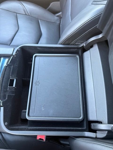 Used 2019 Black Cadillac Platinum Edition image 21