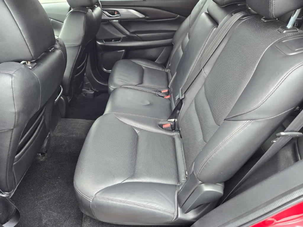 Used 2016 Red Metallic Mazda Grand Touring image 14