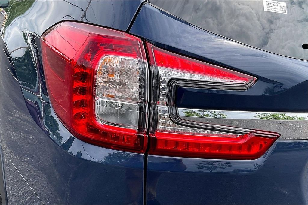 Used 2025 Blue Subaru Premium image 32