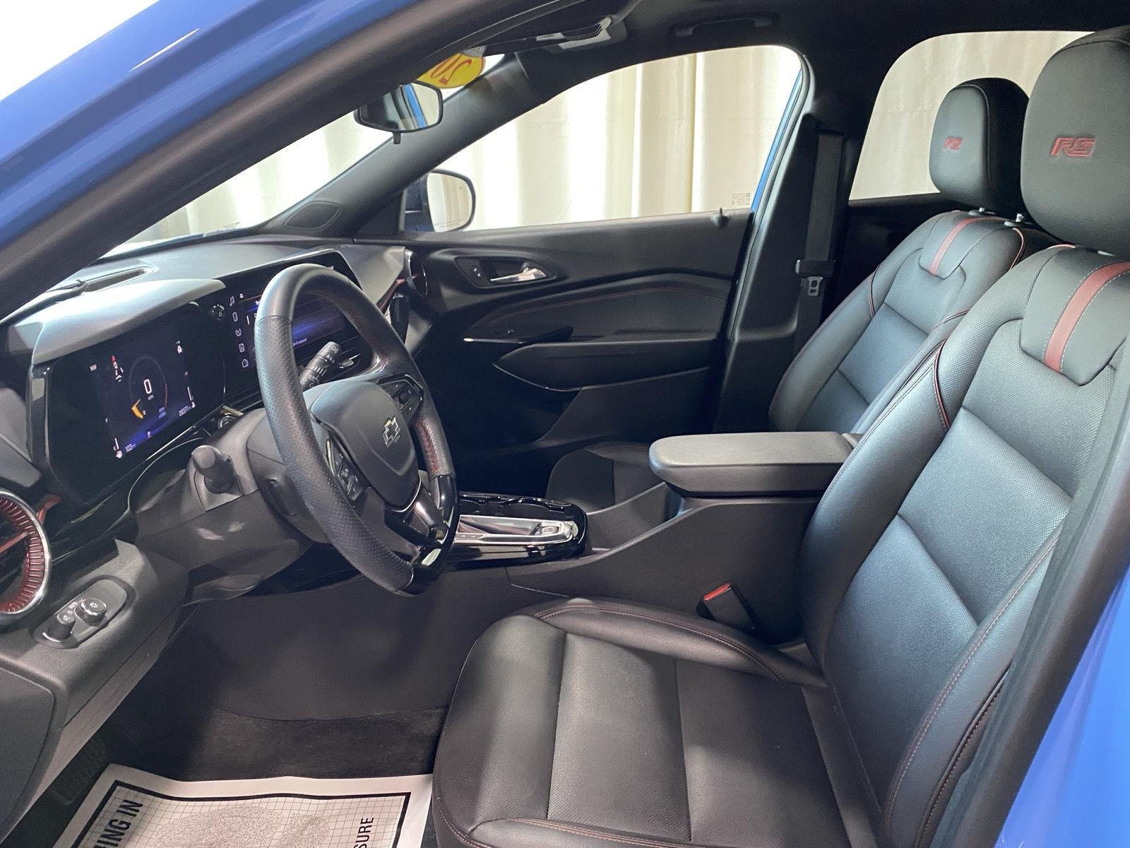 Used 2024 Fountain Blue Chevrolet 2RS image 16
