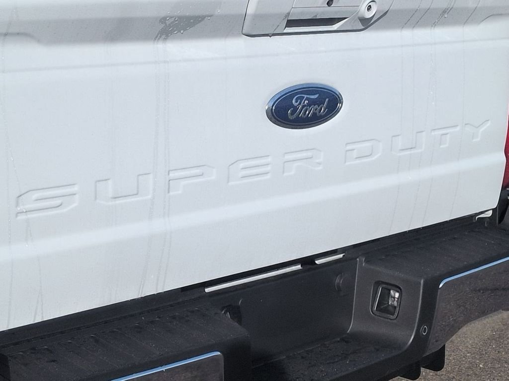 New 2026 Avalanche Ford F-250® XLT image 59