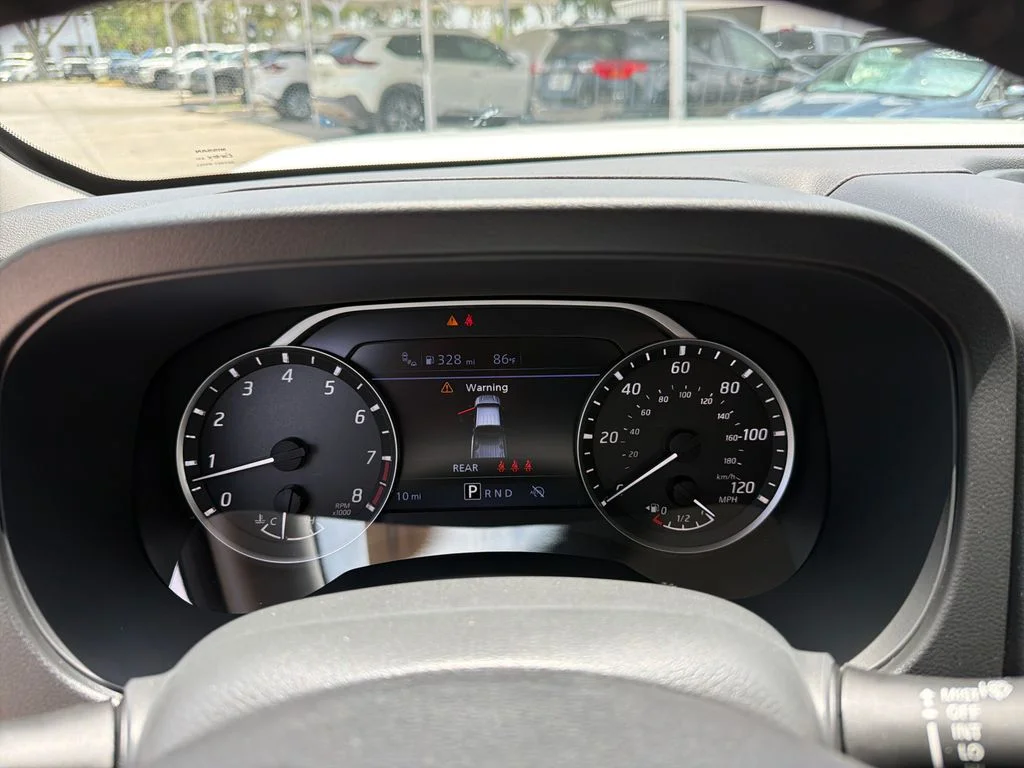 New 2026 Glacier White Nissan Crew Cab SV image 21
