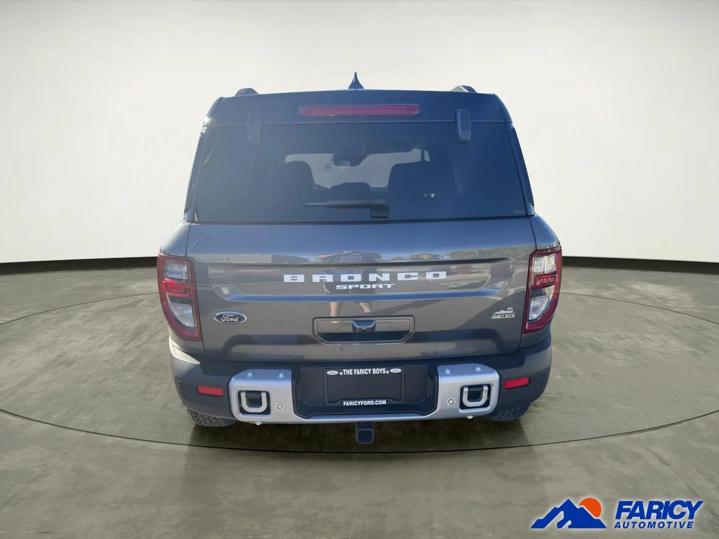 Used 2025 CARBONIZED GRAY METALLIC Ford Outer Banks image 3