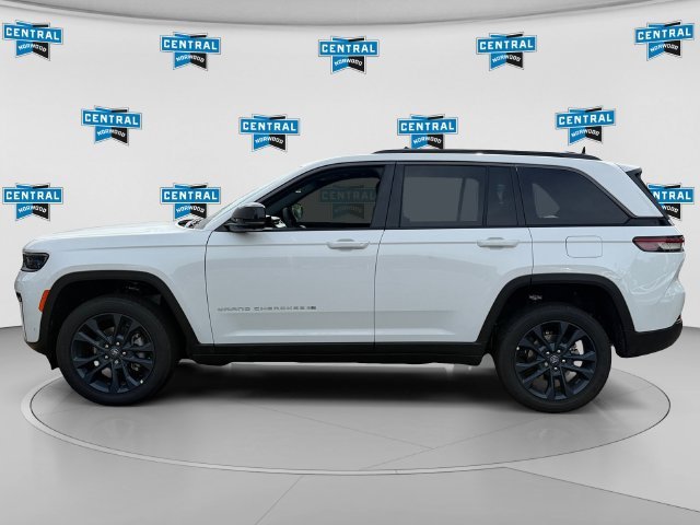 New 2026 Bright White Clear-Coat Exterior Paint Jeep  image 2