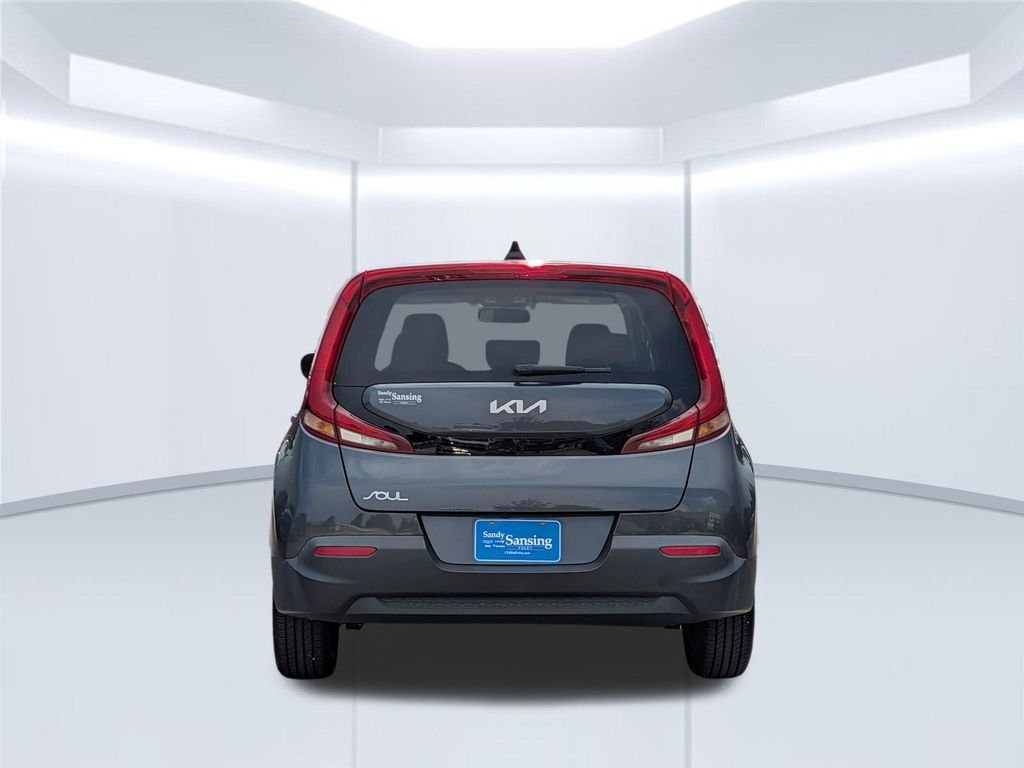 Used 2022 Gray Kia LX image 5