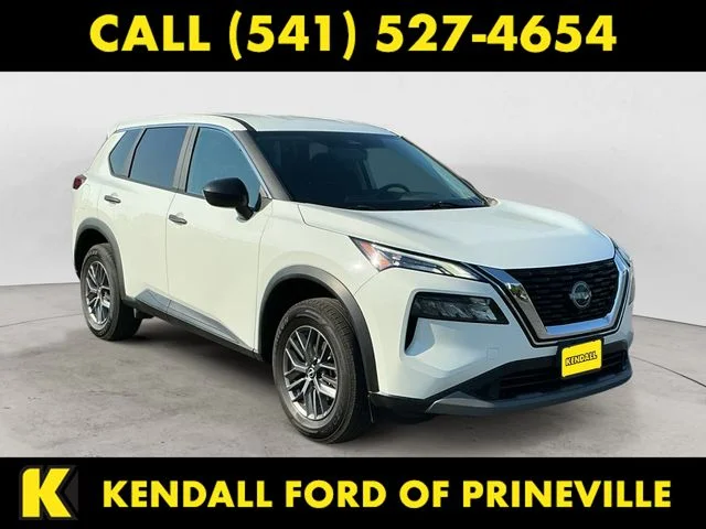 Used 2023 Glacier White Nissan S image 3