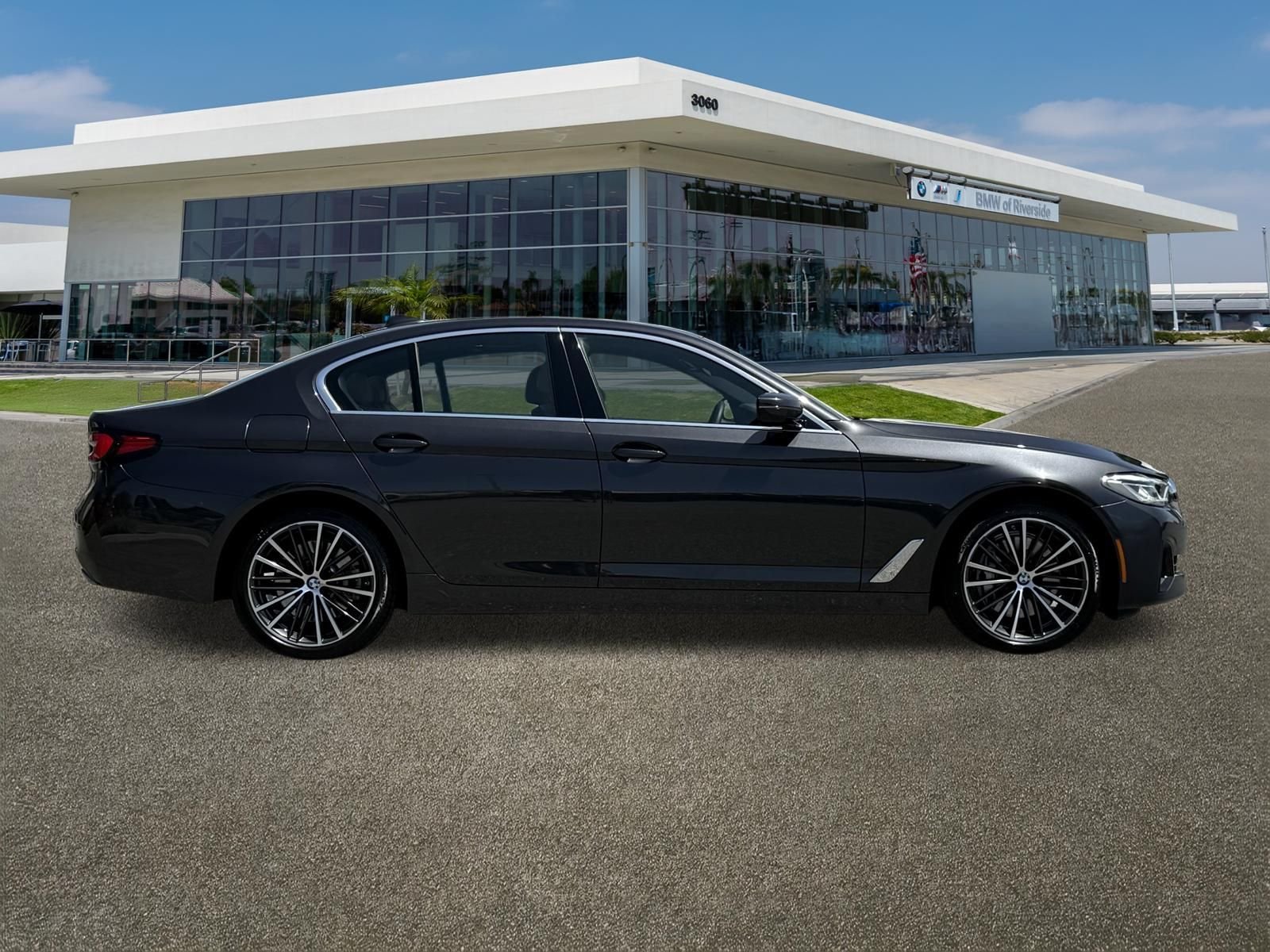 Certified Used 2023 Dark Graphite Metallic BMW 540i image 12