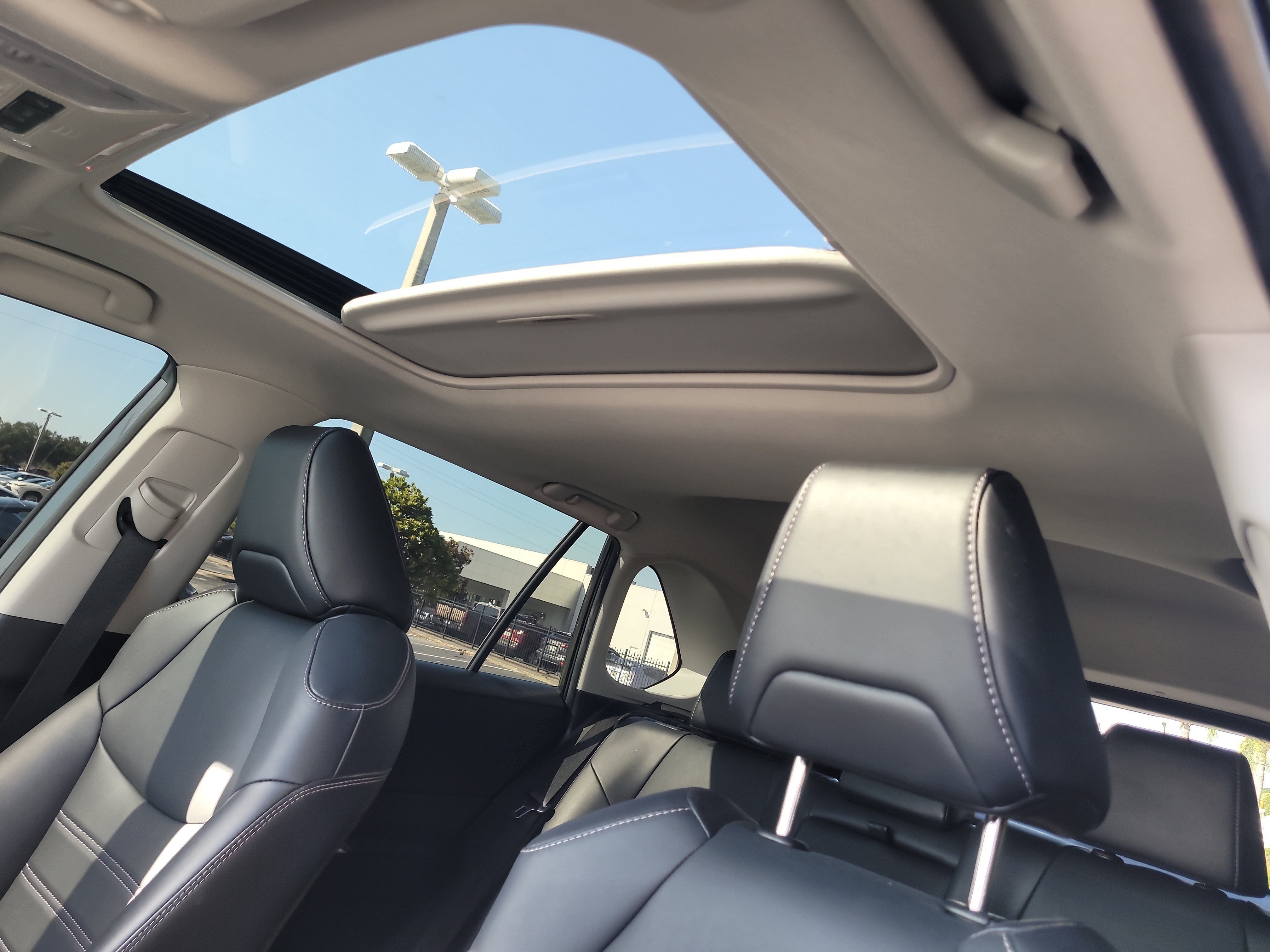 Used 2024 Magnetic Gray Metallic Toyota XLE Premium image 22