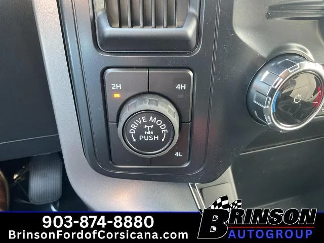 New 2026 Oxford White Ford XLT image 38