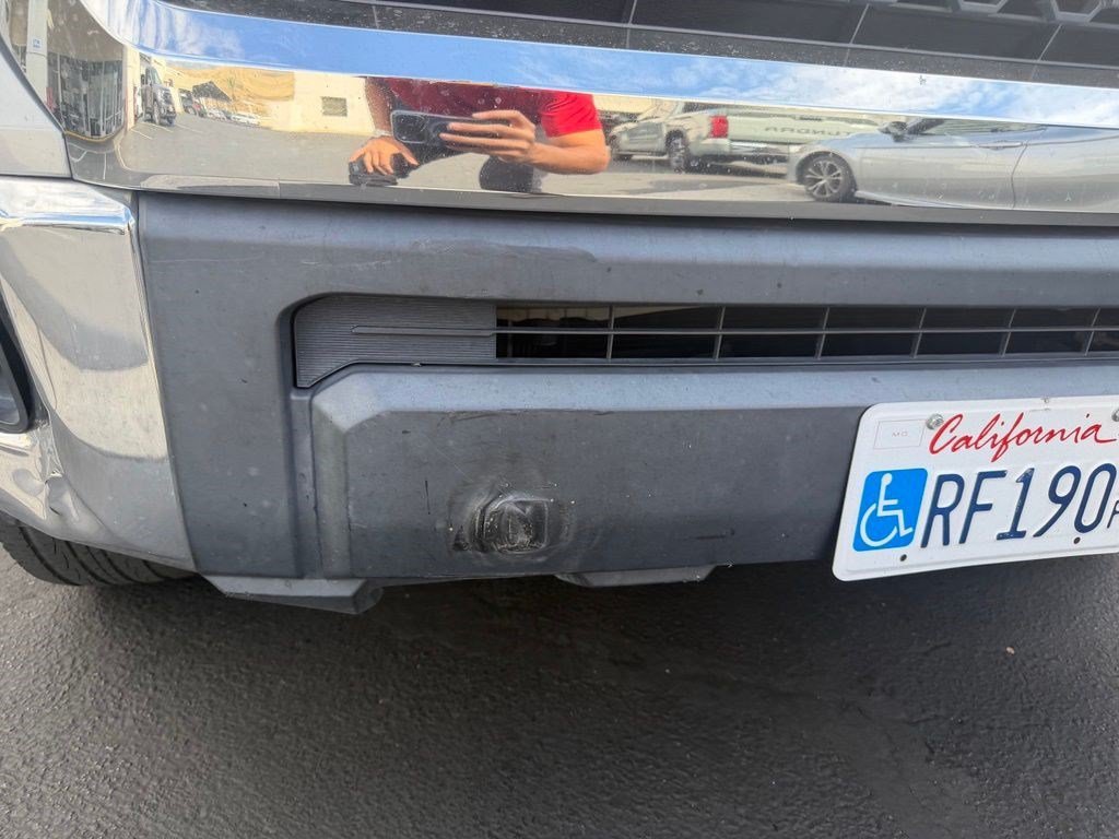 Used 2019 Silver Sky Metallic Toyota SR5 image 3