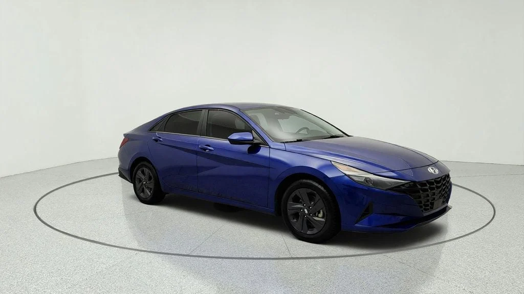 Used 2022 Intense Blue Hyundai SEL IVT w/ Convenience Package image 3