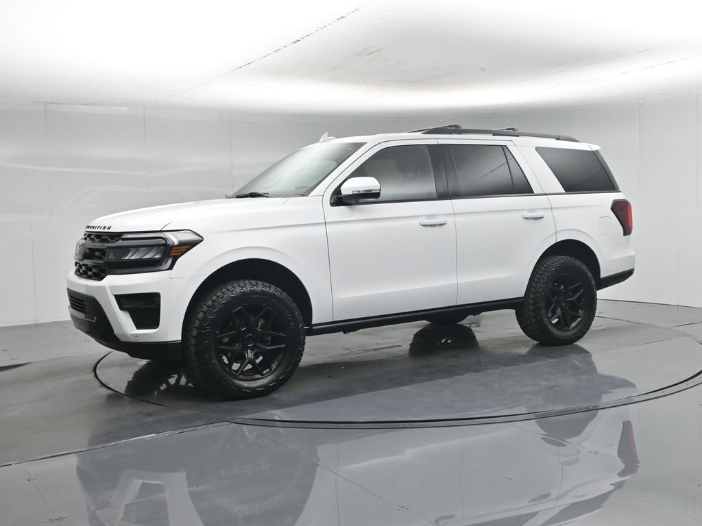Used 2024 White Ford Limited image 32