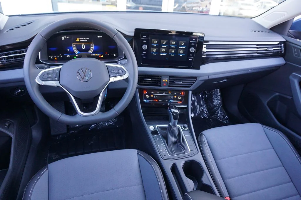 New 2026 Blue Volkswagen 1.5T SE image 12