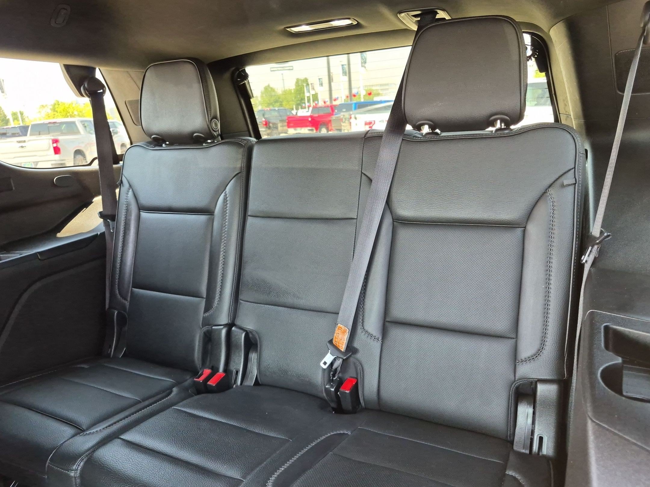 Used 2021 WHITE FROST TRICOAT GMC Denali image 34