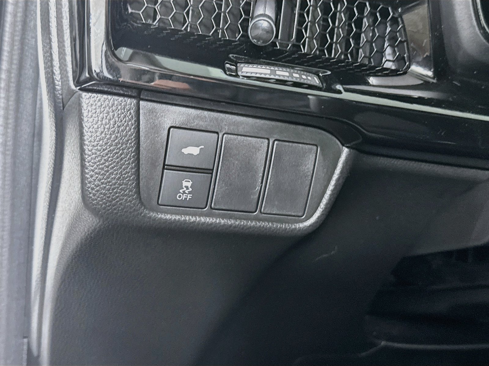 2024 Honda CR-V EX-L - Photo 31